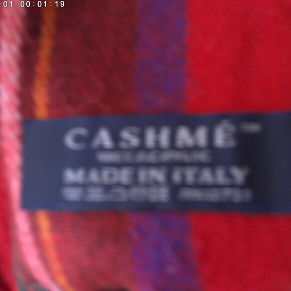 100% Acrylic Tartan Plaid Winter Scarf (Made in Italy) - Picture 2 of 4